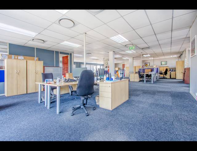 334M² OFFICE TO LET IN SIMBA